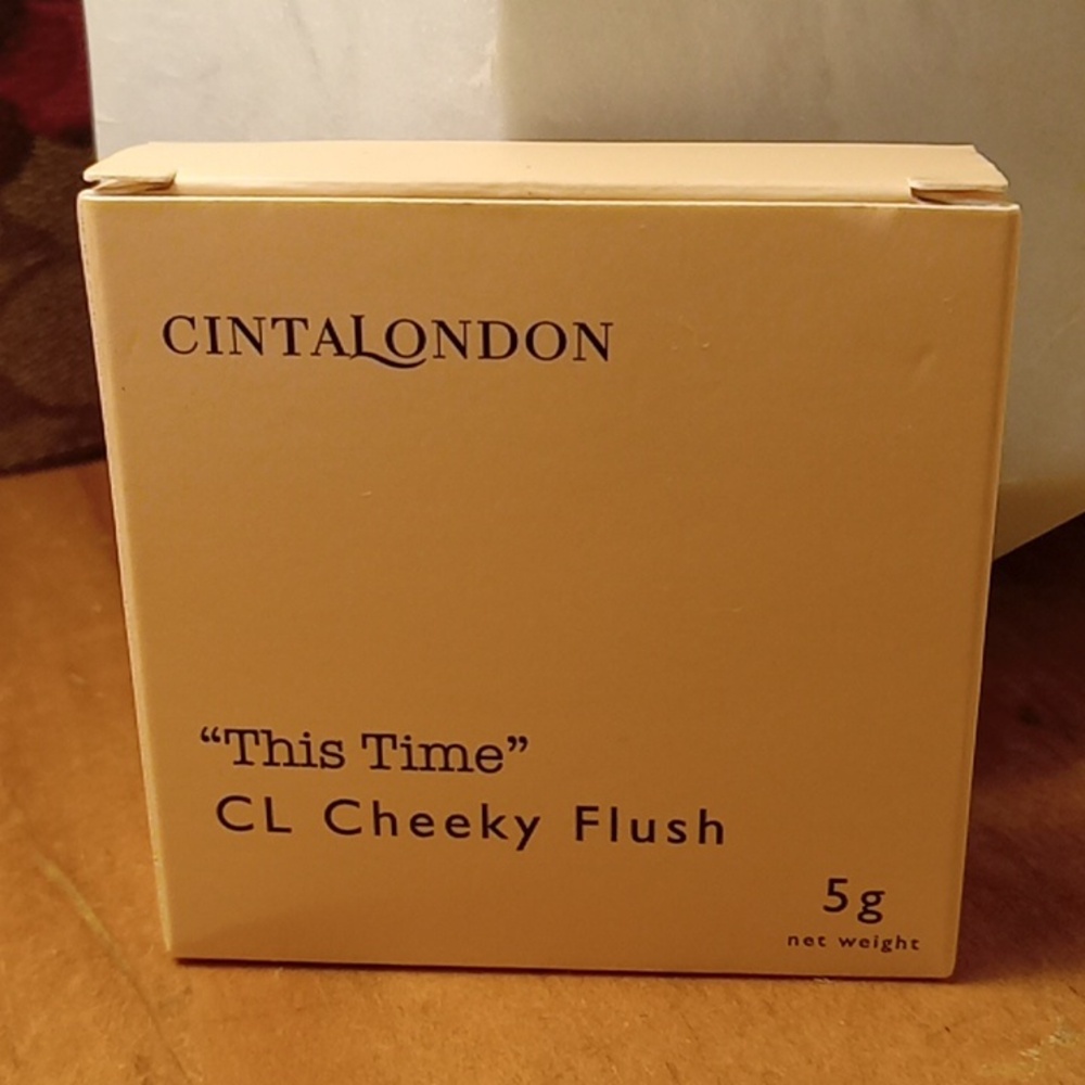 Cinta London cheeky flush blush